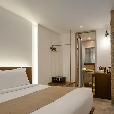 Nidhra Boutique Hotel Bangkok Sukhumvit Room photo